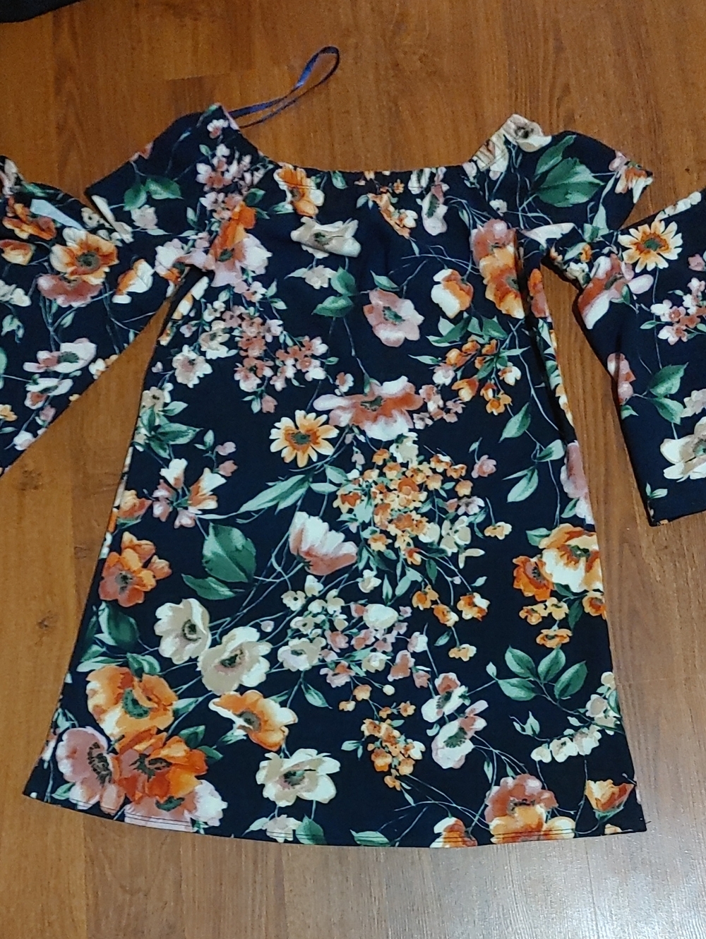 The Vanity Room Black Floral Off-Shoulder Blouse Sz LG